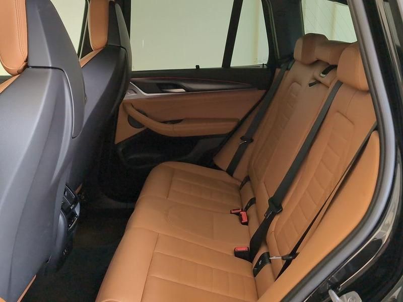 Gebraucht BMW X3 Performance 340 PS (250 kW) 2023 Schwarz SUV