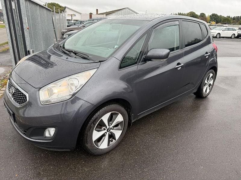 Grau Gebraucht 2013 Kia Venga DREAM-TEAM Edition Kleinwagen | 2.500 € (Superpreis) - Bild 1/4