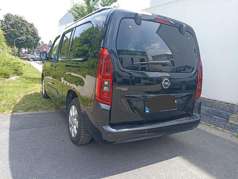 Gebraucht Opel Combo Life Edition 110 PS (80 kW) 2019 Schwarz Van / Kleinbus