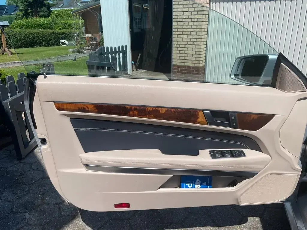 Gebraucht Mercedes E350 258 PS (189 kW) 2015 Silber Coupé