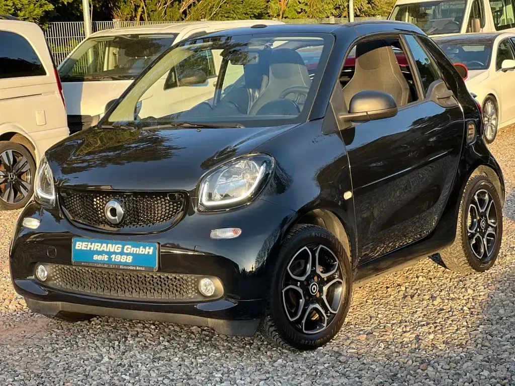 Gebraucht Smart ForTwo Cabrio Passion 90 PS (66 kW) 2018 Schwarz Cabrio