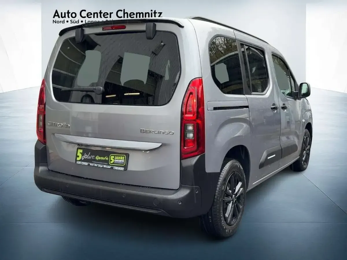 Neu Citroën Berlingo 131 PS (96 kW) 2026 Stahlgrau Van / Kleinbus