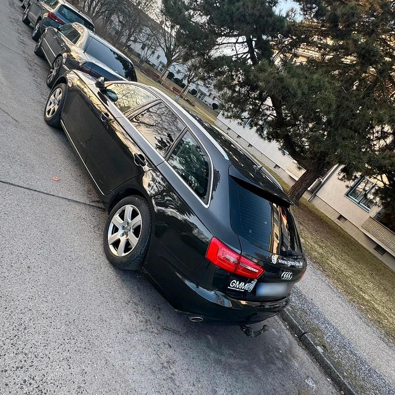 Gebraucht Audi A6 204 PS (150 kW) 2012 Schwarz Kombi