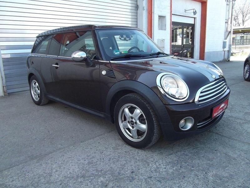 Usata Mini ONE 98 CV (72 kW) 2010 Marrone Utilitaria