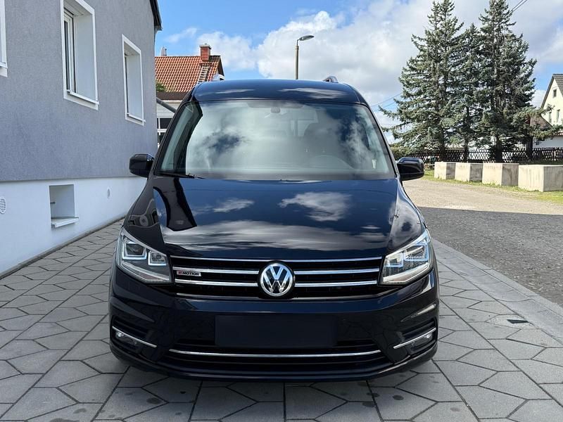 Gebraucht VW Caddy 122 PS (89 kW) 2016 Schwarz Van / Kleinbus