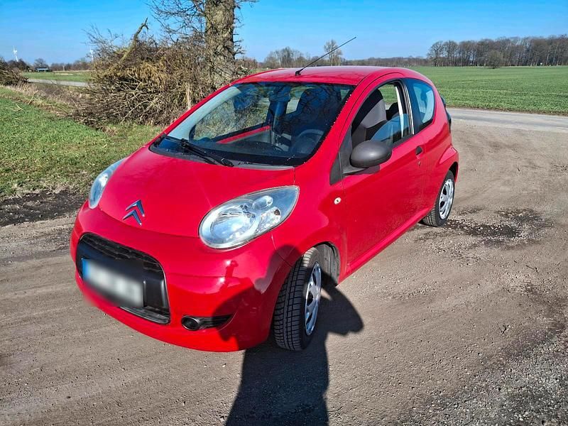 Gebraucht Citroën C1 Style 68 PS (50 kW) 2009 Rot Kleinwagen