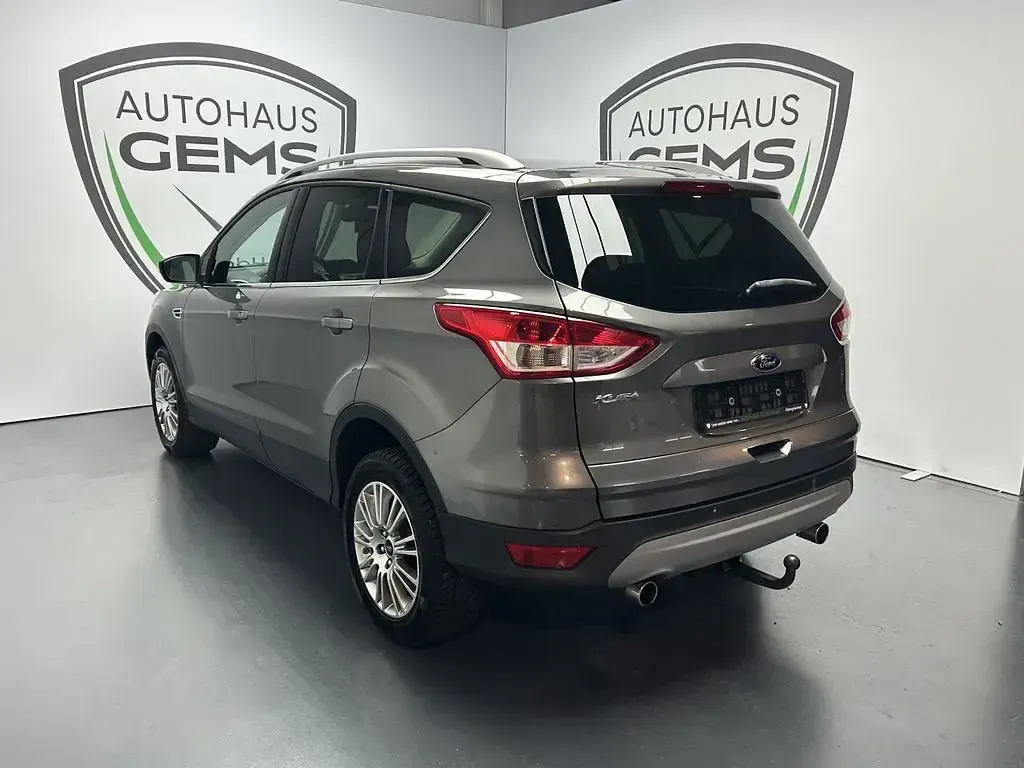 Gebraucht Ford Kuga Titanium 163 PS (119 kW) 2014 Grau SUV