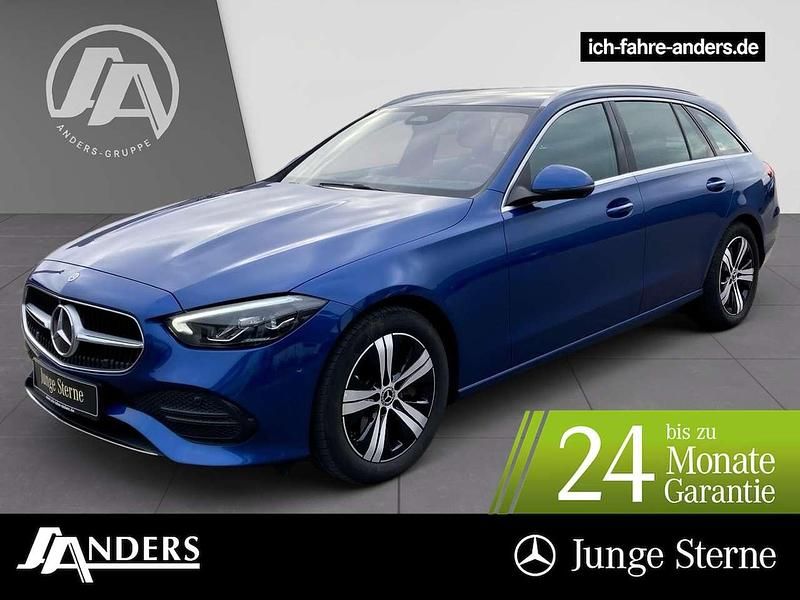 Spektrablau Gebraucht 2023 Mercedes C200 Avantgarde Kombi | 34.134 € (Fairer Preis) - Bild 1/3