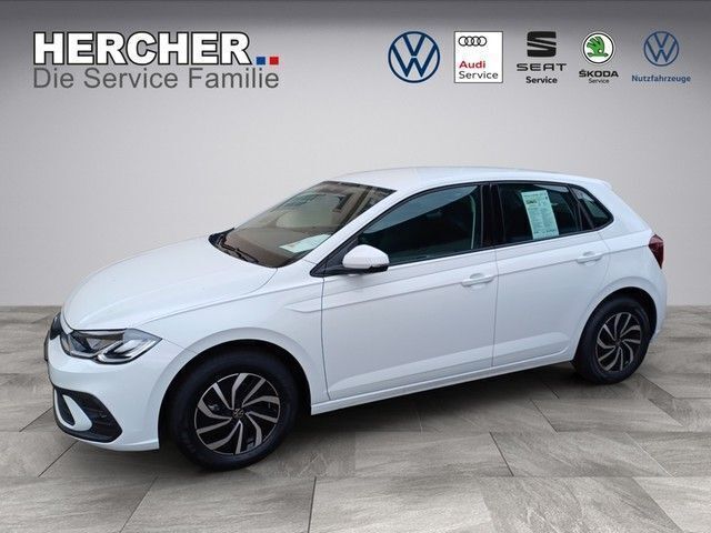 White metallic Gebraucht 2023 VW Polo Life Limousine | 18.600 € (Fairer Preis) - Bild 1/4