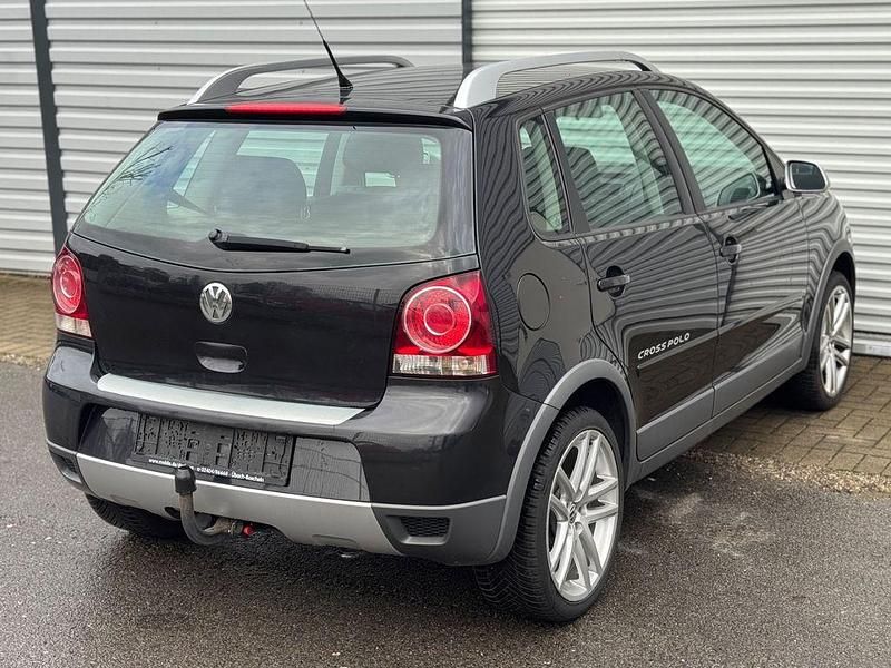 Gebraucht VW Polo Cross 69 PS (50 kW) 2008 Schwarz Kleinwagen
