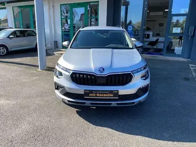Gebraucht Skoda Kamiq Drive 116 PS (85 kW) 2024 Brilliantsilber SUV
