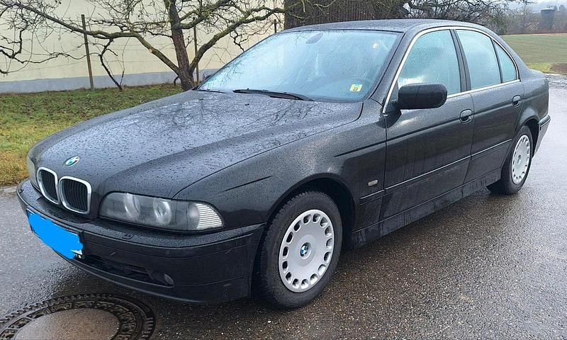 Gebraucht BMW 520 170 PS (125 kW) 2001 Schwarz Limousine