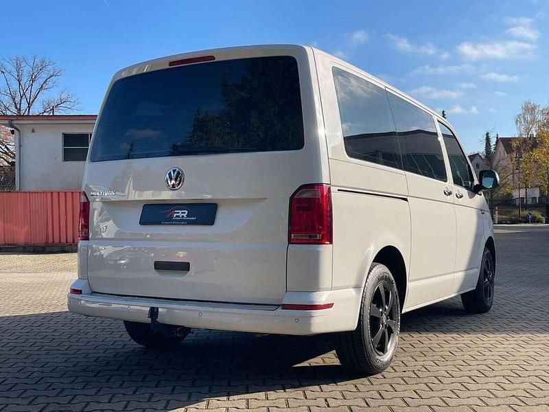 Gebraucht VW Multivan 150 PS (110 kW) 2019 Candyweiss Van