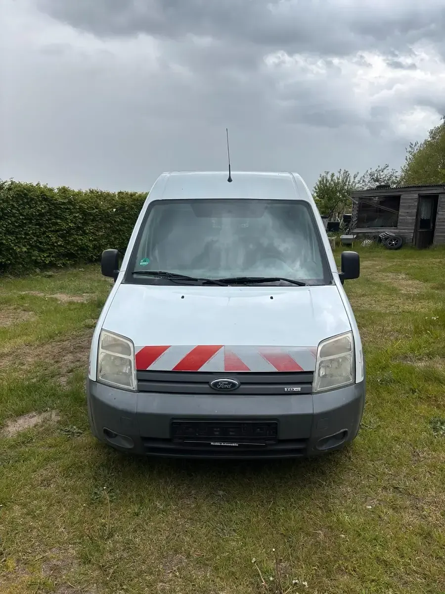 Gebraucht Ford Tourneo Connect 90 PS (66 kW) 2007 Weiß Van / Kleinbus