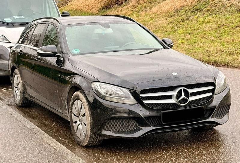 Gebraucht Mercedes C200 136 PS (100 kW) 2015 Schwarz Kombi