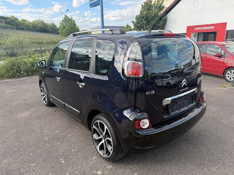 Second-hand Citroën C3 Picasso SELECTION 110 CP (80 kW) 2015 Albastru Monovolum