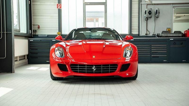 Gebraucht Ferrari 599 620 PS (456 kW) 2006 Rot Coupé