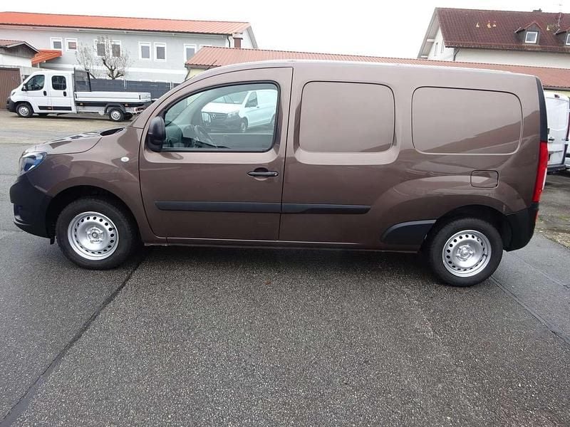 Gebraucht Mercedes Citan 111 110 PS (80 kW) 2017 Limonitbraun metallic Van / Kleinbus
