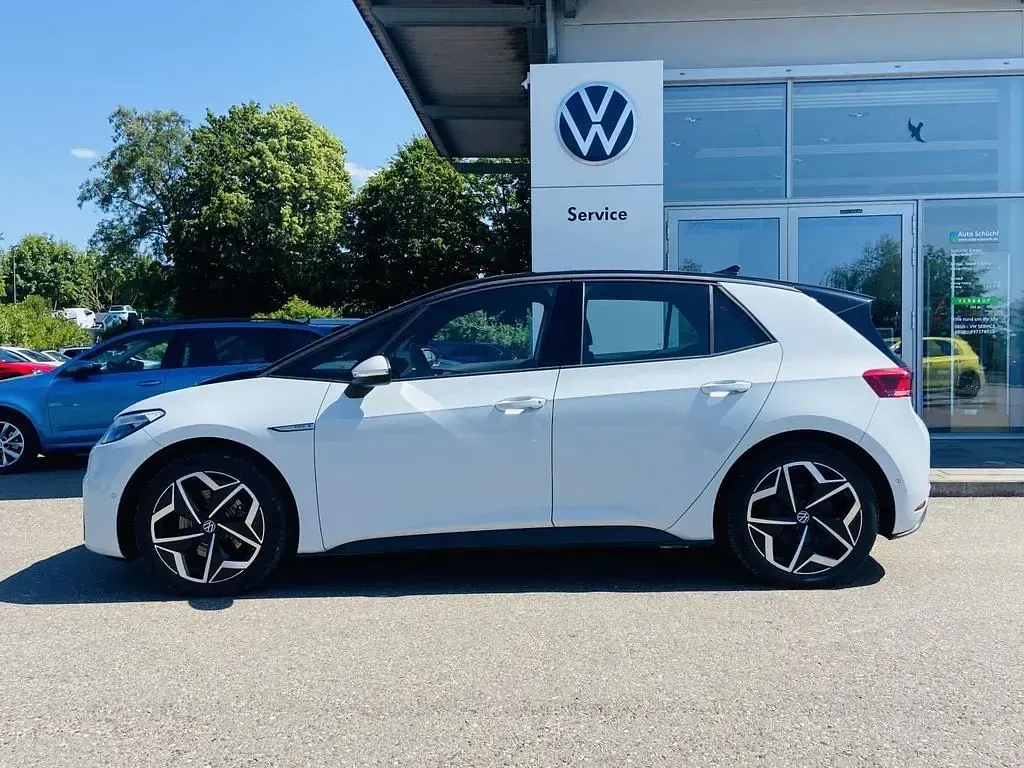 Gebraucht VW ID.3 Pro 150 kW (204 PS) 2023 Weiß Kleinwagen