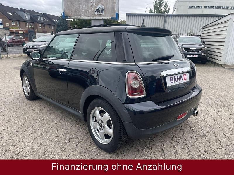 Gebraucht Mini ONE 95 PS (69 kW) 2008 Schwarz Kleinwagen