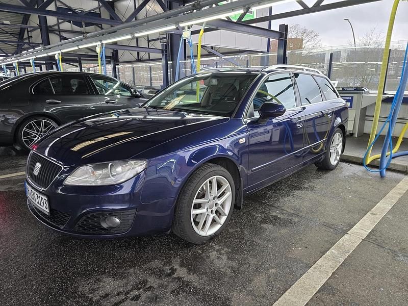 Blau Gebraucht 2011 Seat Exeo Kombi | 2.700 € (Fairer Preis) - Bild 1/4