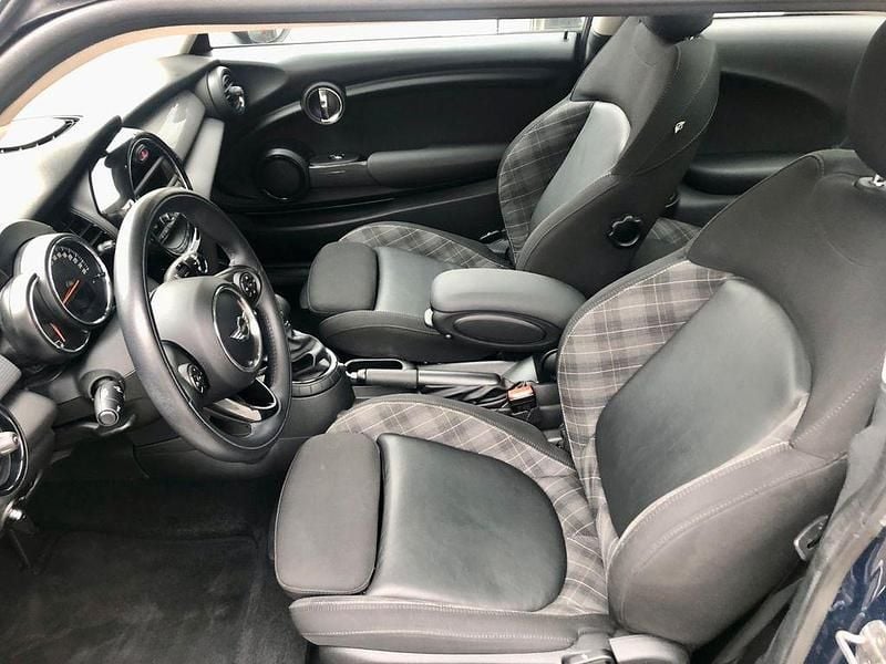 Gebraucht Mini ONE 102 PS (75 kW) 2015 Blau Kleinwagen