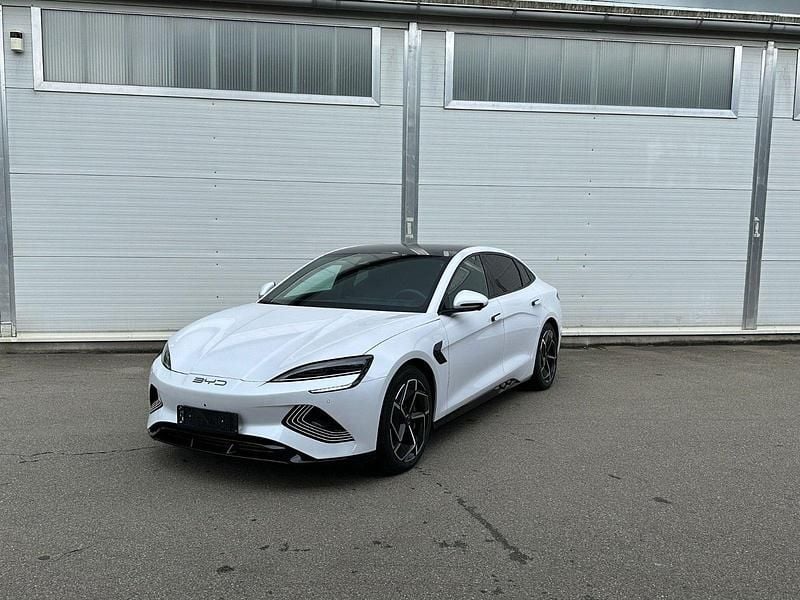 Weiß Gebraucht 2024 BYD Seal Limousine | 24.000 € - Bild 1/4