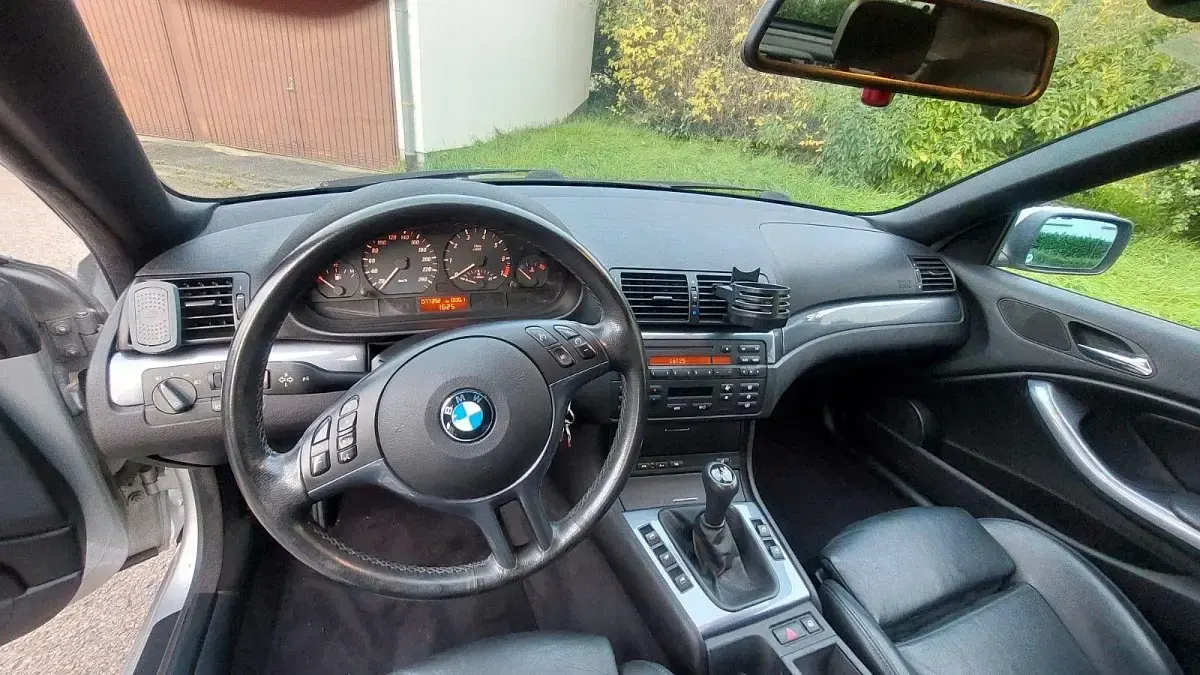 Gebraucht BMW 318 Cabriolet Sport Line 143 PS (105 kW) 2003 Silber Cabrio