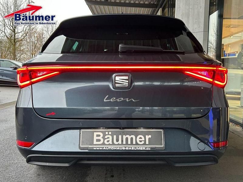 Gebraucht Seat Leon Style 150 PS (110 kW) 2022 Grau Limousine