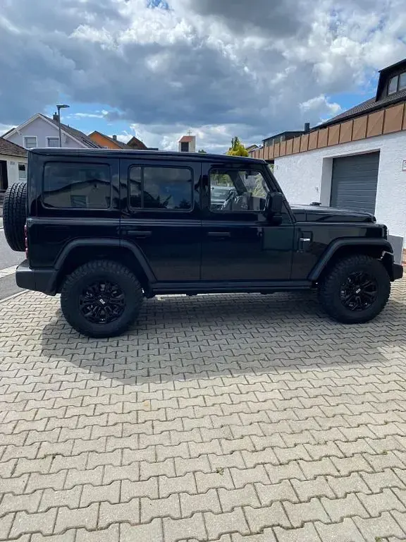 Gebraucht BAW 212 166 PS (122 kW) 2026 Schwarz SUV