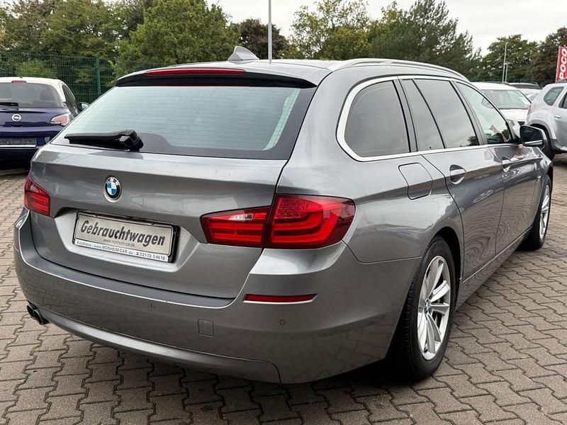 Gebraucht BMW 520 Performance 184 PS (135 kW) 2012 Grau Kombi
