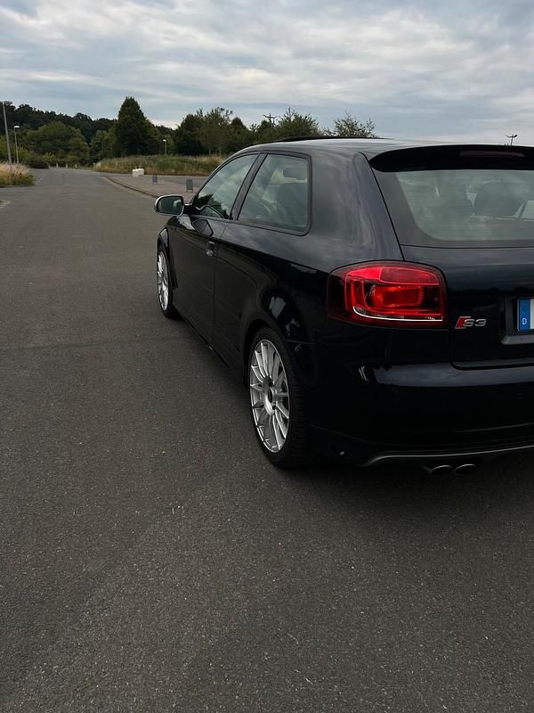 Gebraucht Audi S3 Sportback 265 PS (194 kW) 2012 Blau Kleinwagen
