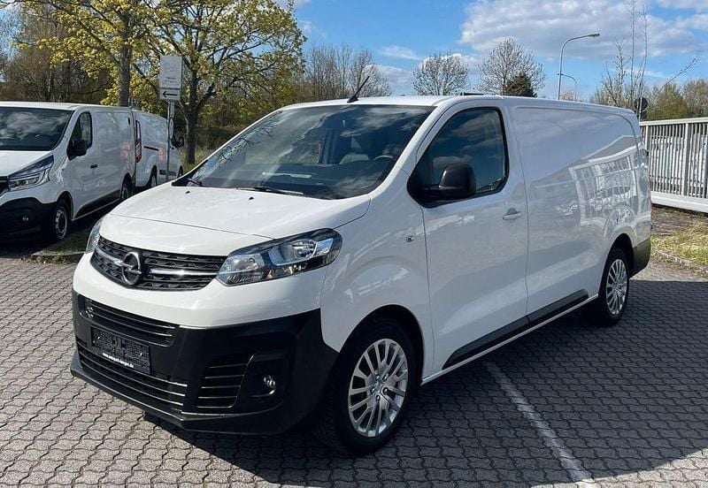 Gebraucht Opel Vivaro 122 PS (89 kW) 2020 Weiß Van / Kleinbus