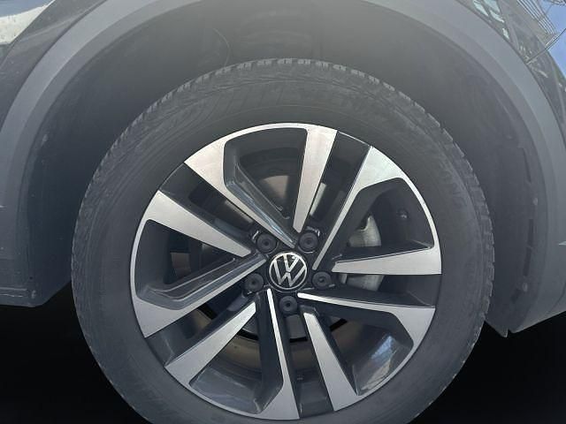 Gebraucht VW T-Roc Life 110 PS (80 kW) 2023 Schwarz SUV