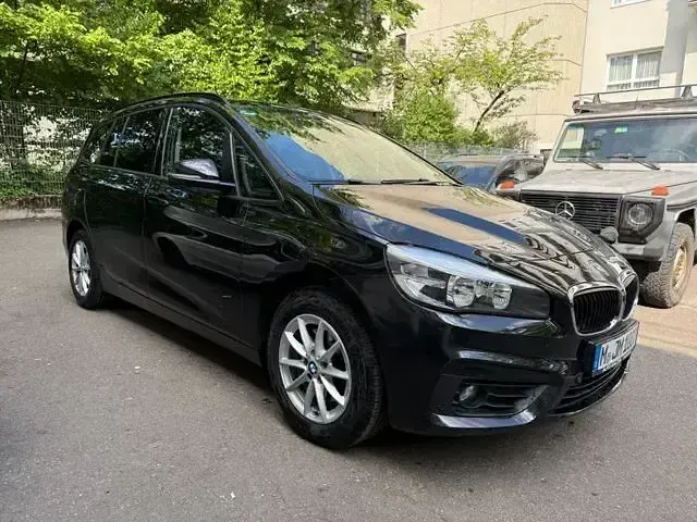 Gebraucht BMW 218 Gran Tourer Advantage 150 PS (110 kW) 2016 Schwarz Van / Kleinbus