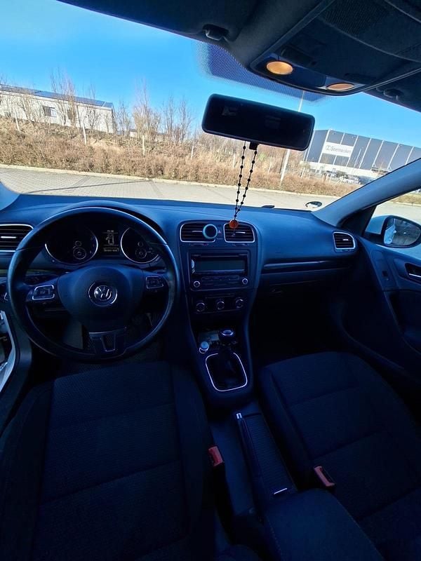 Gebraucht VW Golf V 122 PS (89 kW) 2009 Weiß Kombi