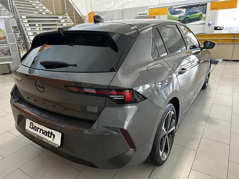 Gebraucht Opel Astra 131 PS (96 kW) 2024 Vulkan grau Limousine