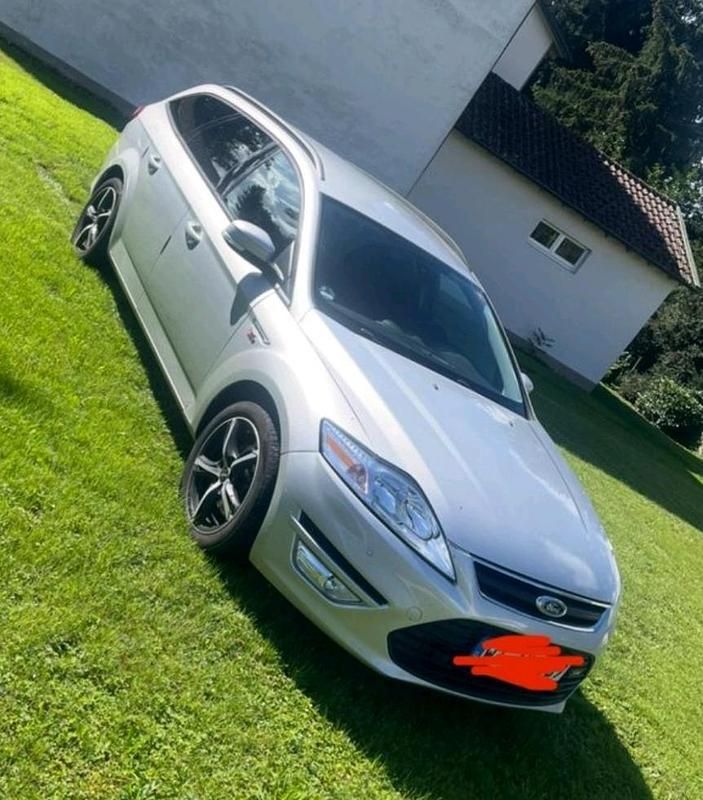 Gebraucht Ford Mondeo Style 160 PS (117 kW) 2012 Silber Kombi