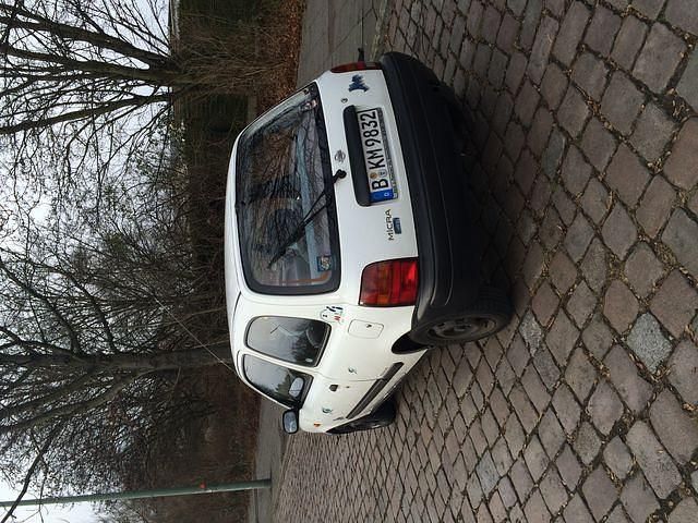 Gebraucht Nissan Micra 73 PS (53 kW) 1995 Weiß Kleinwagen