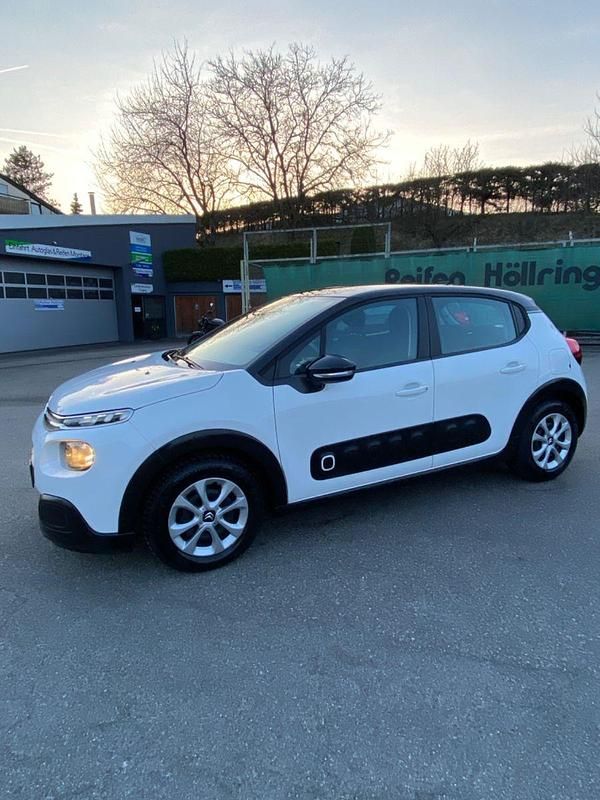 Second-hand Citroën C3 Feel 82 CP (60 kW) 2017 Alb Berlinǎ