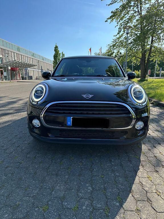 Schwarz Gebraucht 2019 Mini Cooper Kleinwagen | 18.400 € (Guter Preis) - Bild 1/4