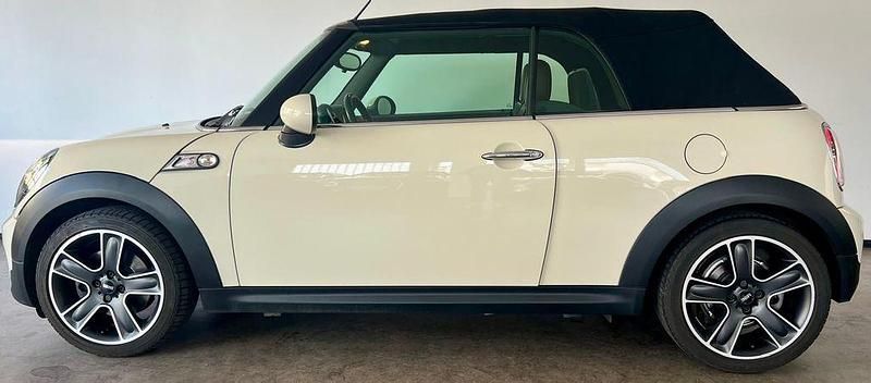 Gebraucht Mini Cooper S Cabriolet Chili 184 PS (135 kW) 2010 Weiß Cabrio