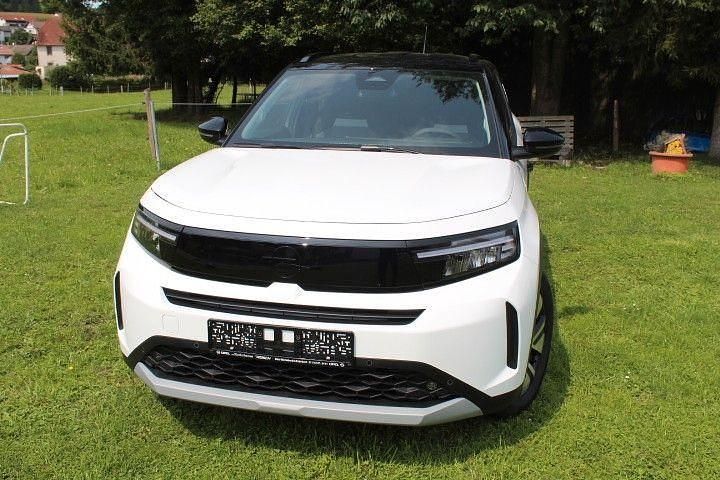 Neu Opel Frontera 145 PS (106 kW) 2025 Weiß SUV