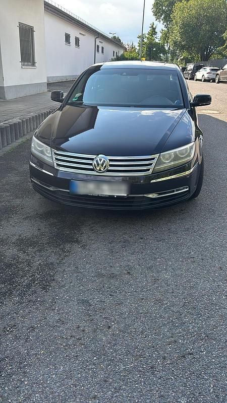 Schwarz Gebraucht 2011 VW Phaeton Limousine | 10.999 € (Fairer Preis) - Bild 1/4
