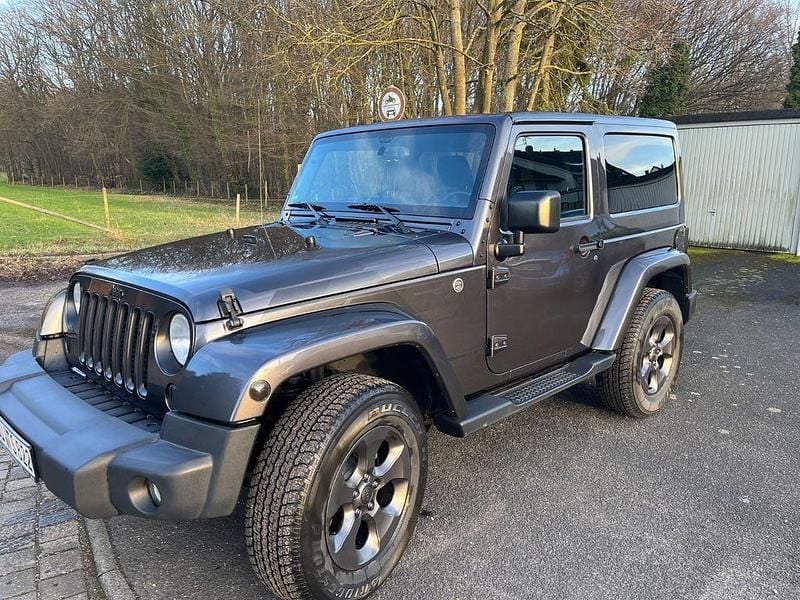 Gebraucht Jeep Wrangler Night Eagle 200 PS (147 kW) 2017 Grau SUV