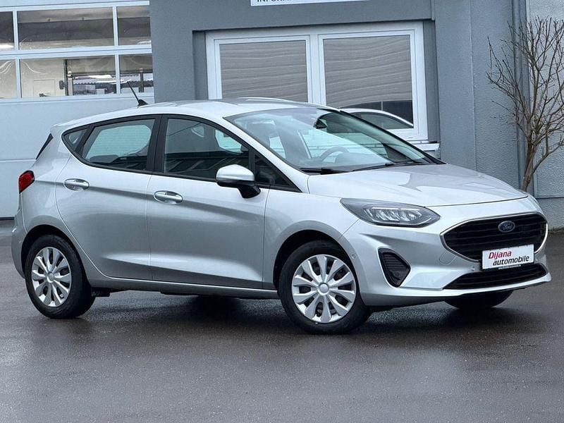 Gebraucht Ford Fiesta 101 PS (74 kW) 2022 Silber Kleinwagen