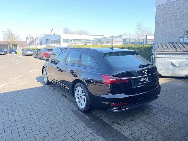 Gebraucht Audi A6 Basis 204 PS (150 kW) 2022 Brillantschwarz Kombi