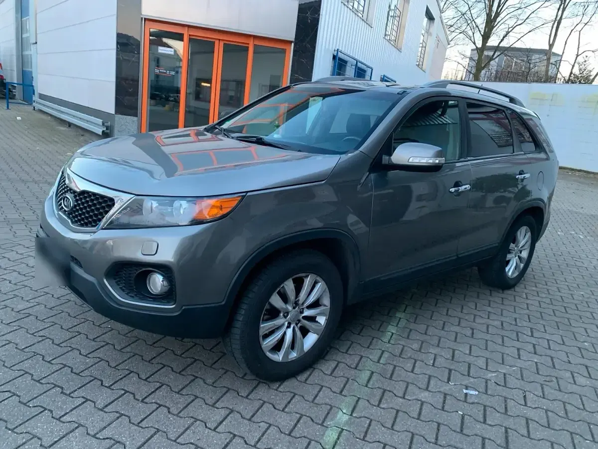 Gebraucht Kia Sorento 197 PS (144 kW) 2012 Grau SUV