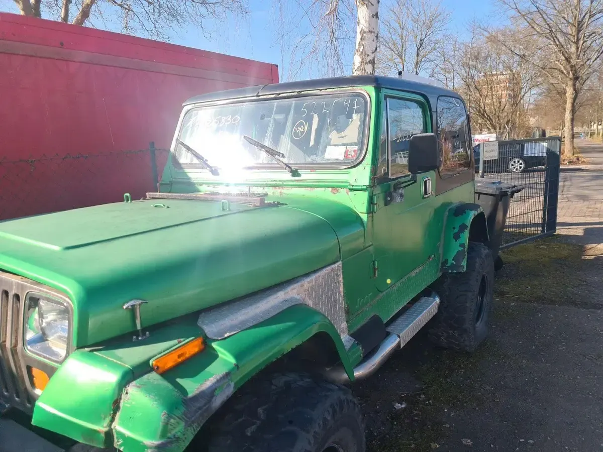 Gebraucht Jeep Wrangler 204 PS (150 kW) 1988 Grün SUV