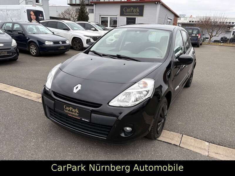 Schwarz Gebraucht 2013 Renault Clio III Collection Kleinwagen | 3.999 € (Guter Preis) - Bild 1/4